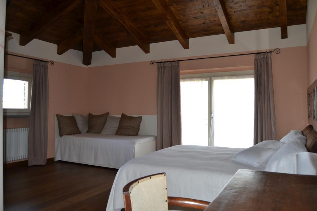 Agriturismo Costa Dei Platani Acqui Terme Habitación foto